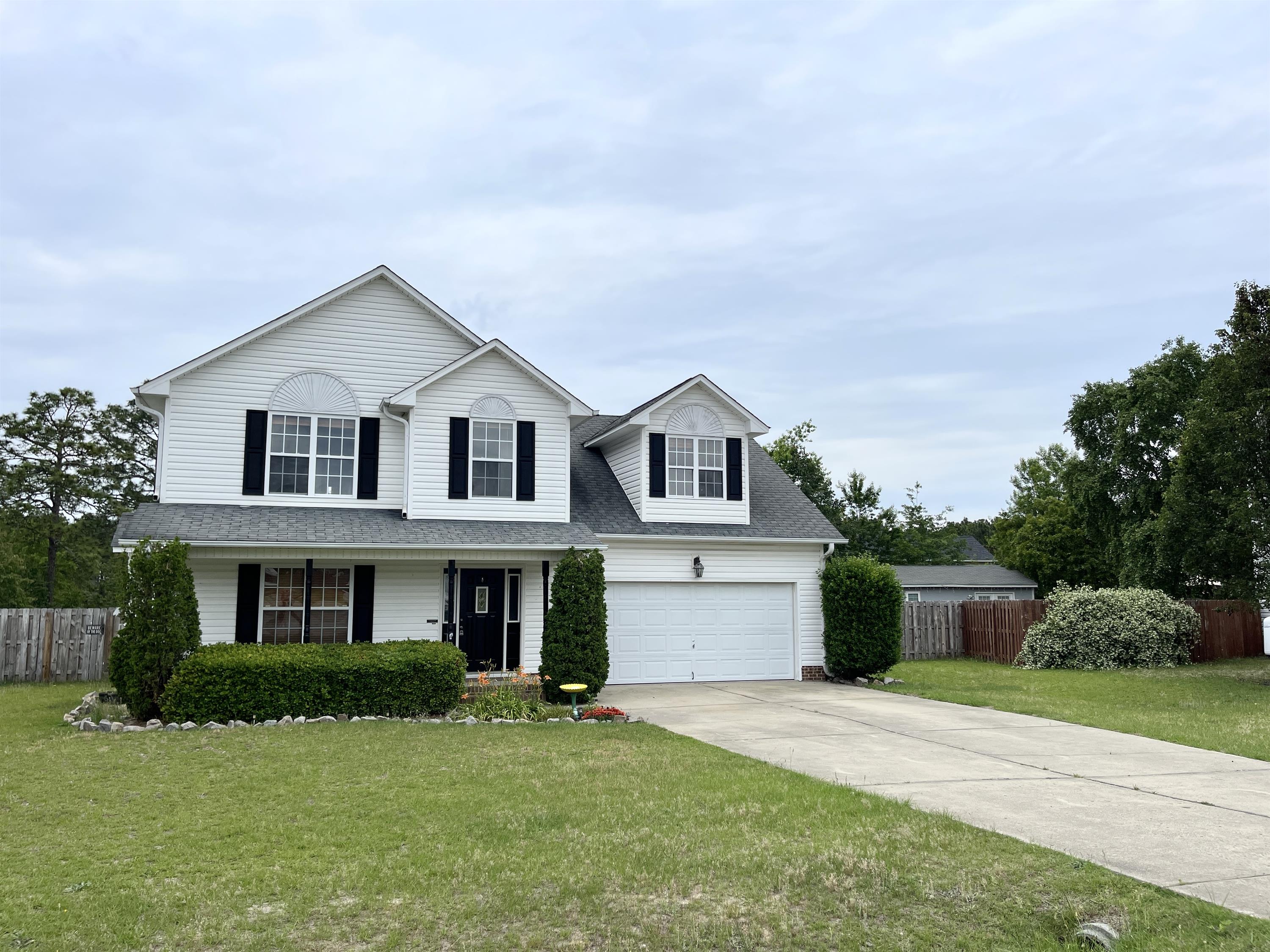 82 Essex Court West